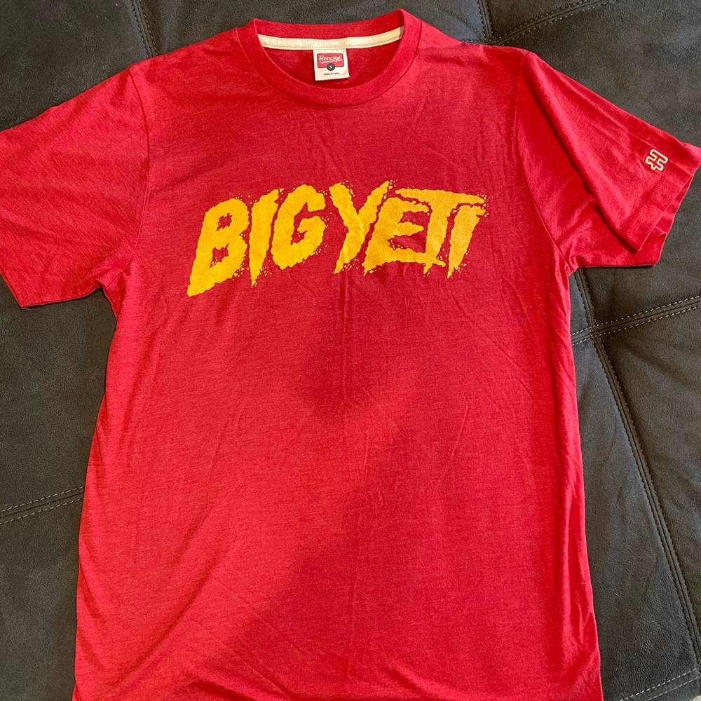 Big Yeti Travis Kelce KC Chiefs Homage T-Shirt size small